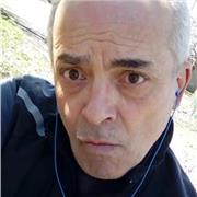 Dottore in Economia e Commercio, materie: marketing, economia politica, geopolitica, analisi geoeconomiche nord e latino America