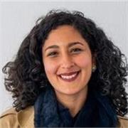 Puedo dar clases particulares o a grupos de 4-5 personas que quieran desarrollar habilidades específicas en la segunda lengua (Inglés/Francés), y también capacitar para presentar pruebas de certifcación (Cambridge, por ejemplo). 