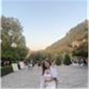 Profesora de magisterio para apoyo general o cuidado de niños