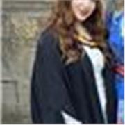 I am an enthusiastic law graduate with A*A* in English language and literature, and I have tutored KS3 English for secondary school exams 