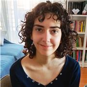 Estudiante preuniversitaria apta para dar calases de inglés, bachillerato y ESO.