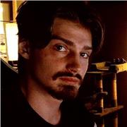 Spreche Englisch seit der ersten Klasse. Versuche mein Sprachverständniss den Leuten nahe zu bringen