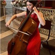 Laureanda in violoncello offre lezioni di strumento e di musica