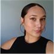 Professeur de français motivée par la réussite de ses élèves 