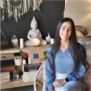 Doy clases de yoga de distintos estilos y para todos los niveles. Clases fijas y personalizadas, grupales o individuales. Pregúntame sin compromiso