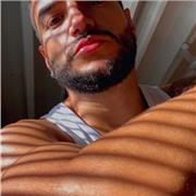 Se sei interessato ad imparare lo spagnolo al meglio parlandolo ed esprimendoti, sono la persona giusta