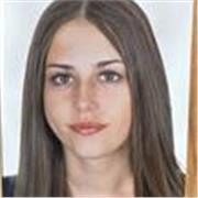 Soy una persona paciente, responsable y cercana, con vocación a la enseñanza. Doy clases de Lengua y Matemáticas a Primaria y ESO.