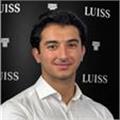 Ezber yok, konuşarak öğrenme: İleri seviye İngilizce, İtalya'da LUISS Üniversitesinden 3.7/4 ile burslu mezun, Politecnico di Milano’da yüksek lisans yapan eğitmen