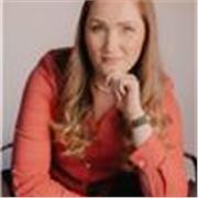 Aulas de inglês para adultos (nível básico ao avançado) Português para estrangeiros (foco em conversação e adaptação cultural)