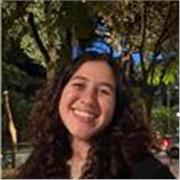 Dou aula de biologia para crianças que estão na escola até adolescentes estudando para vestibular!