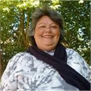 Profesora egresada de Colorado State University, USA. Ofrezco clases dinámicas y prácticas, tengo más de 35 años de experiencia