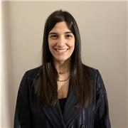 Laureta in Scienze della mediazione linguistica offre lezione private per studenti della scuola elementare, media e superiore