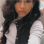 Una persona dinámica, que entretiene quema la vez enseña , paciente y dedicada a mi trabajo con los niños