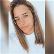 Profesora de academia de inglés con un nivel C1-C2 por la universidad de Cambridge. Especializada en gramática inglesa