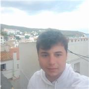 Soy graduado en Educación Primaria y ofrezco classes de refuerzo a alumnos de Primaria y ESO