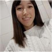 Profesora de infantil, con experiencia dando clases a niños de primaria y 1º ESO. 