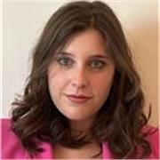 Laureata in Filologia Classica offre lezioni di italiano, latino, greco, storia e geografia