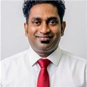 Experienced and Passionate English Language Teacher is waiting
