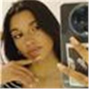 Estudiante con nivel fluido responsable y muy paciente.