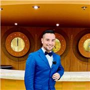 Profesor de idiomas (italiano ,inglés y español para italianos )y maestro de primaria en Pedagogía y Filología italiana
