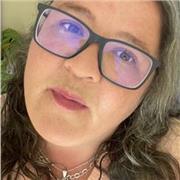 Profesora de matemáticas con experiencia en adecuación y adaptación de contenido, alumnos desde 4 básico hasta preparación PAES