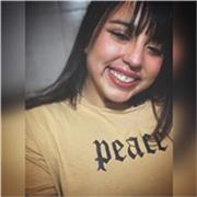 Profesora de Lengua Castellana y Literatura. Clases online