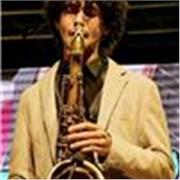 Insegnante diplomato in conservatorio offre lezioni di Sassofono/ musica/ flauto traverso