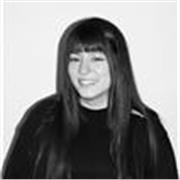 Profesora titulada en diseño de producto ofrece clases particulares a domicilio en Pamplona. 