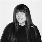 Profesora titulada en diseño de producto ofrece clases particulares a domicilio en Pamplona.