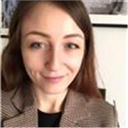 Laureata a pieni voti in lingue, offro lezioni di inglese per tutti i livelli ed età. Lezioni modulate sulle specifiche necessità