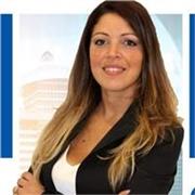 Docente in biologia impartisce lezioni private con un focus sulle materie scientifiche