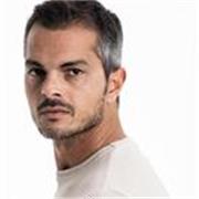 Offro lezioni 1to1 mirate allo sviluppo delle tue competenze in tema di movimento umano e incremento del benessere fisico.