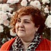 Periodista, guionista, especializada en escritura creativa imparte clases en la sur-centro de Madrid ¿Te gusta escribir? Escríbeme