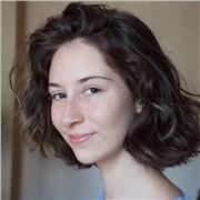 ¡Hola! Soy Laia Guillemain, una artista con ganas de transmitir mis pasiones a todos aquellos que las comparten.