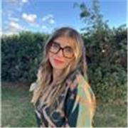 Offro lezioni private a bambini delle elementari ed a ragazzi delle medie e superiori adattando il metodo alle loro esigenze. 