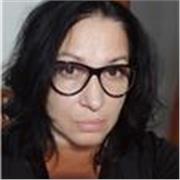 Profesora con experiencia, castellano, francés avanzado, inglés hasta B1, clases dinámicas, participativas, flexibles.