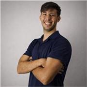 Soy Licenciado en Actividad Física y del Deporte, con experiencia como preparador físico, entrenador personal y profesor