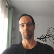 Profesor de guitarra, lenguaje musical y armonía