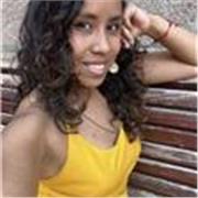Profesora de matemática, apta para todas las edades. 