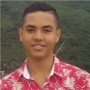 Estudiantes del programa de administración de empresas profesionales, técnicos o tecnologos con un área en especifico, ademas de matemáticas fundamentales