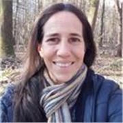 Profesora de español peruano da clases de conversación