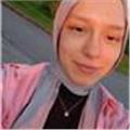 Moleküler biyoloji ve genetik öğrencisiyim girişken bir insanım biyoloji bilimleri insanlara sevdirmek istiyorum. 