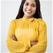 Profesora de finanzas para estudiantes de pregrado