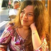 Bonjour, 
Je coach et formatrice depuis une quinzaine d'années,  je peux intervenir en développement professionnel  : coaching !