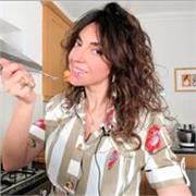 Italian-Greek tutor teaching how to cook for beginners