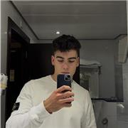 Estudiante de universidad de 21 años, imparto clase de Matemáticas