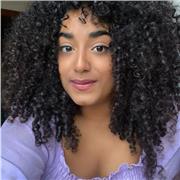 Salve, sono Meriam, laureata in mediazione linguistica e culturale e frequentante la magistrale in scienze internazionali. Sarei interessata a insegnare lingua inglese (livello C1) e Francese (C2)