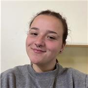 Ayudo a alumnos a estudiar mates ,lengua, plástica … con juegos y actividades para que aprendan y un buen apoyo