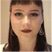 Profesora de inglés particular con muy buen nivel y conocimientos gramaticales. Para todas las edades. Muy educada y simpática