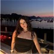 Offro lezioni online private per studenti e adulti che vogliono imparare e migliorare il proprio inglese.